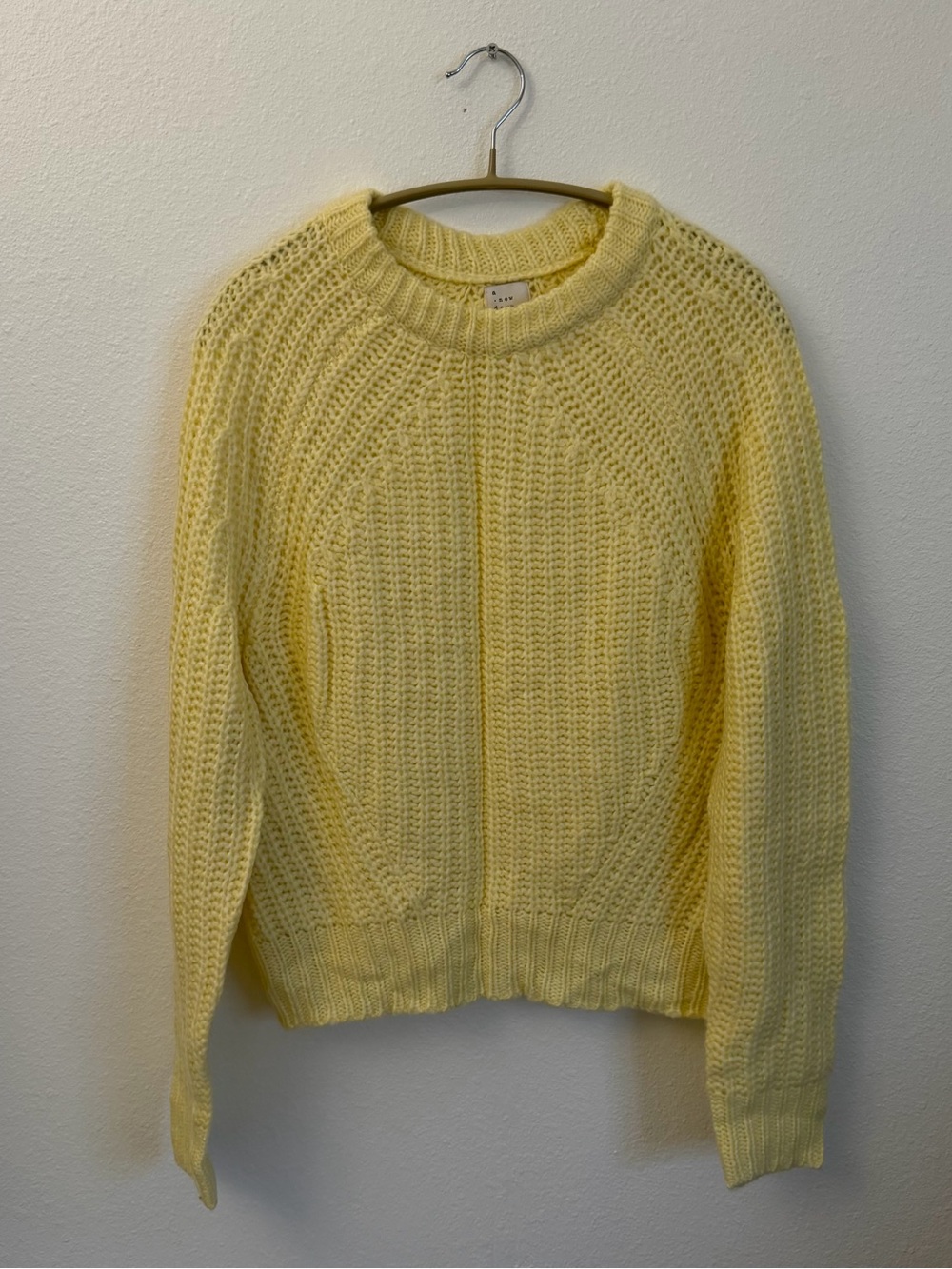 Soft Yellow Crewneck Sweater - Women
